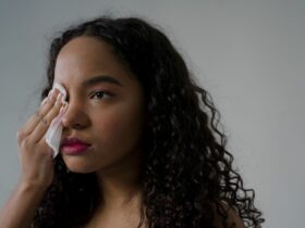 Routine de maquillage naturel pour peau sensible